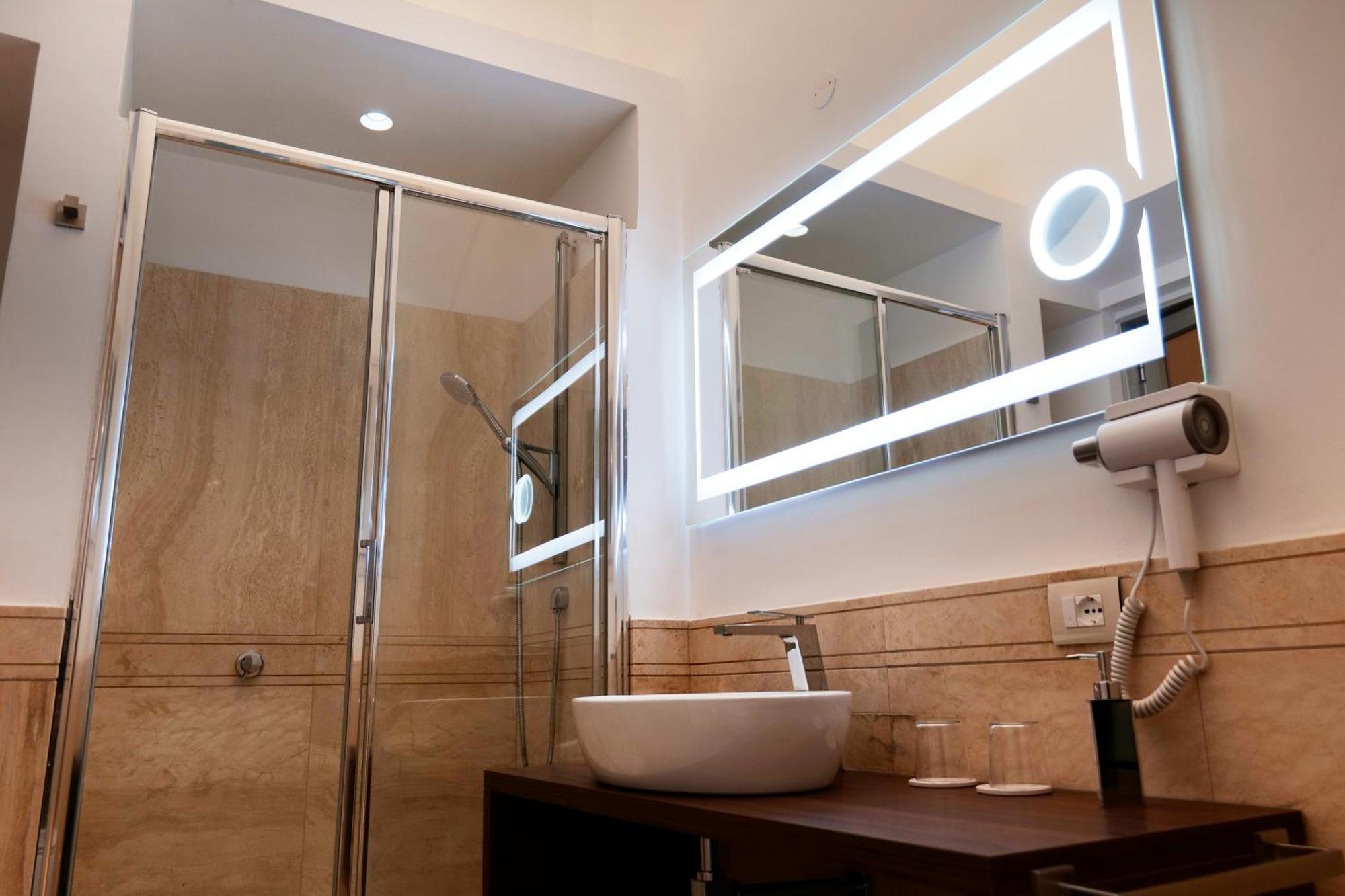 Heysuite Classic - Luxury House - Navona Affittacamere